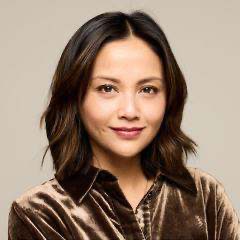 Gwen U. Nguyen portrait