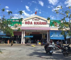 Hoa Khanh Market