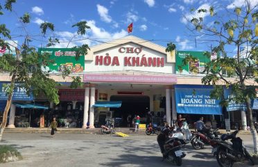 Hoa Khanh Market