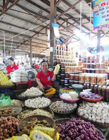 Tan Chinh Market